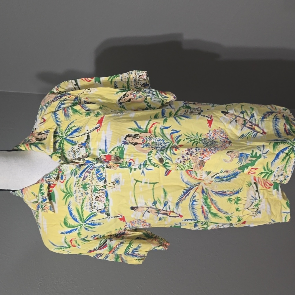 Mens medium Hawaiian shirt
